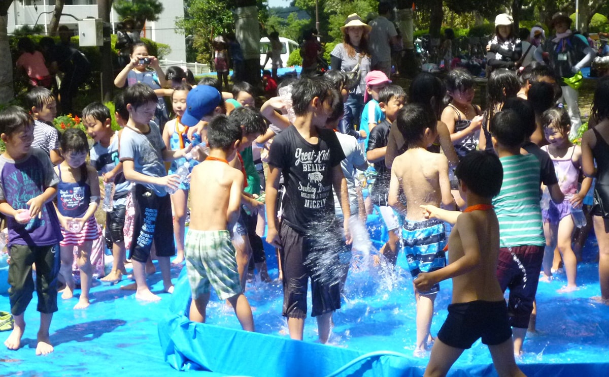 ロープや水遊びで楽しむ「加瀬山で遊ぼう」先着50名小学生まで