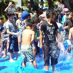 ロープや水遊びで楽しむ「加瀬山で遊ぼう」先着50名小学生まで